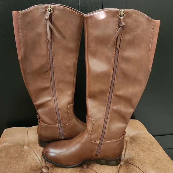 Universal Thread Shoes - Universal Thread Women's Brown Tall Zip Up Boots Size 6